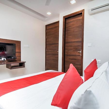Oyo 81042 Rajput Resort Patiāla المظهر الخارجي الصورة